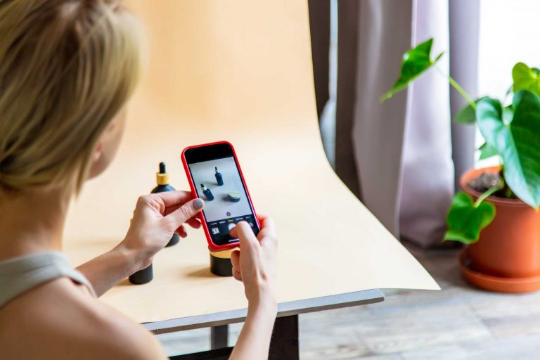 Mastering Mobile Composition: See the World Through a Better Lens